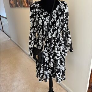 Robert Louis Black and White Floral Long Sleeve Dress